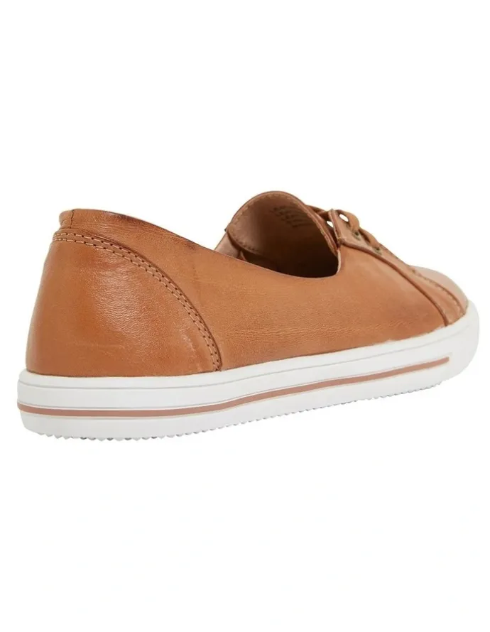 Easy Steps Vectra Tan Glove Sneakers