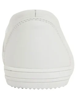 Easy Steps Vectra White Glove Sneakers