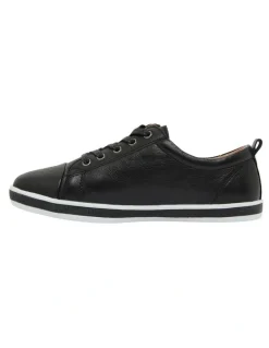 Easy Steps Whisper Sneakers in Black Leather