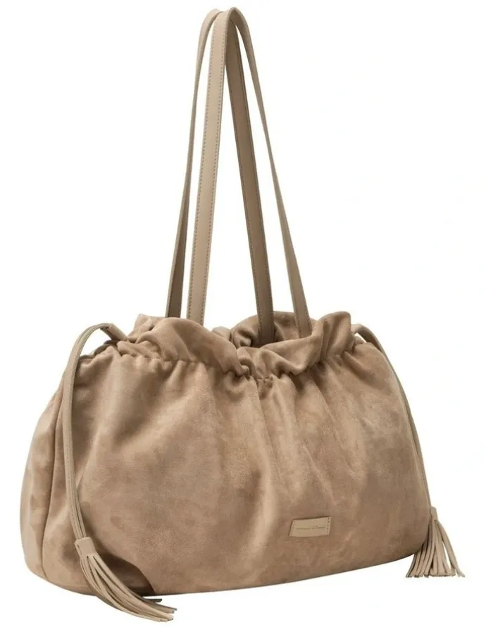 Every Other DRAWSTRING TASSLE SHOULDER BAG IN SAND FAUX SUEDE