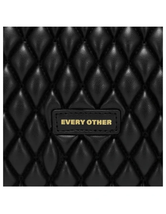 Every Other QUILTED SHOULDER BAG IN BLACK