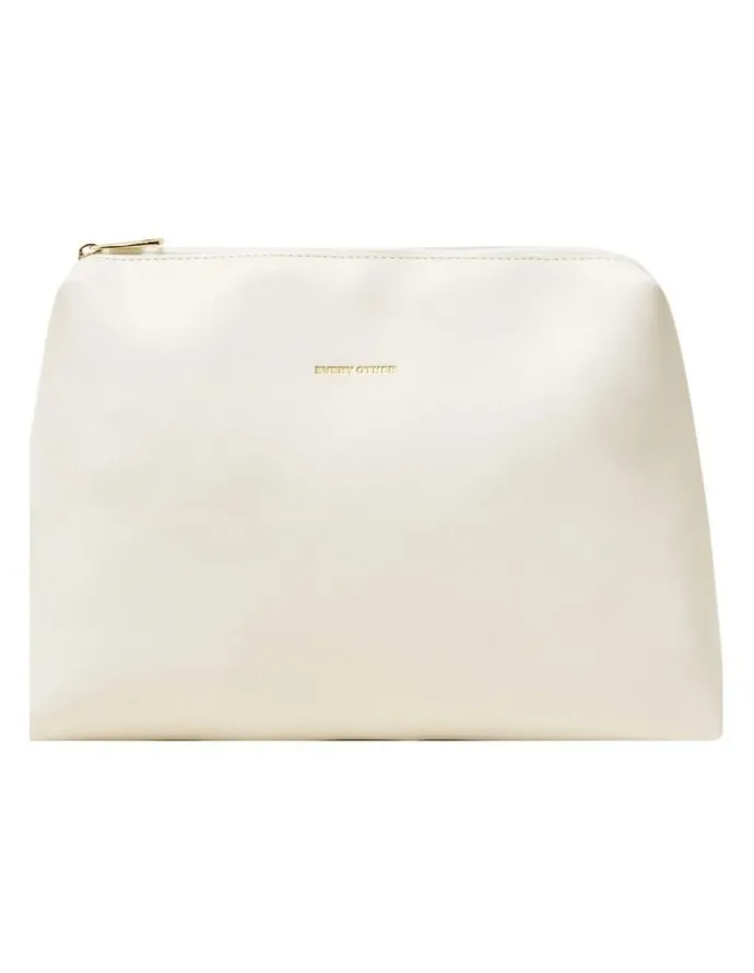 Every Other STRAW BOX TOTE BAG IN NATURAL STRAW WITH WHITE TRIM