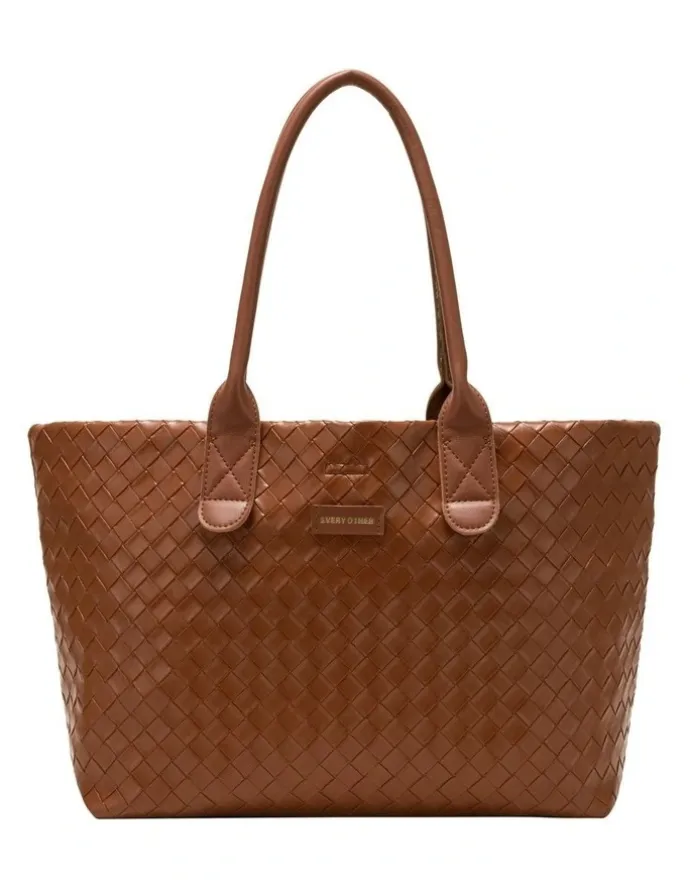 Every Other WOVEN TOTE BAG IN BROWN