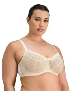Fayreform Delicate Lace Underwire Bra in Ivory/Cream Tan