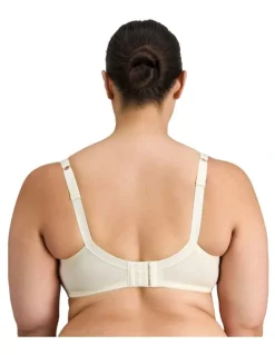 Fayreform Delicate Lace Underwire Bra in Ivory/Cream Tan