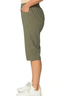 Fella Hamilton Vibe Stretch Pull On Long Short in Green