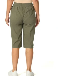 Fella Hamilton Vibe Stretch Pull On Long Short in Green