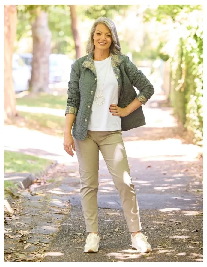 Fella Hamilton Suzy Stretch Long Pull On Jeans in Taupe