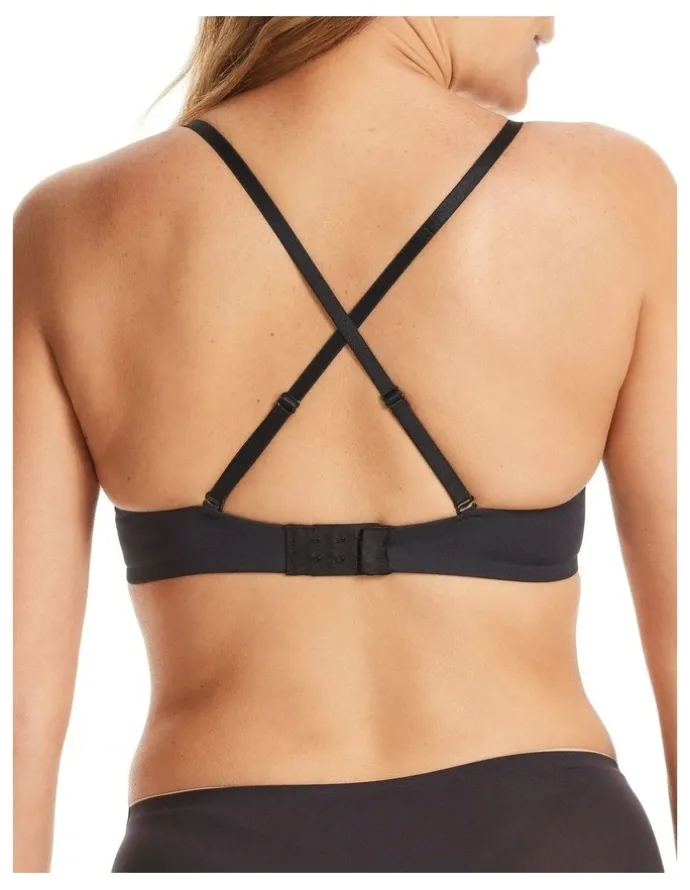 Fine Lines Attitude T-shirt Bra in Black