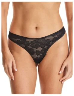 Fine Lines Weightless G String in Black
