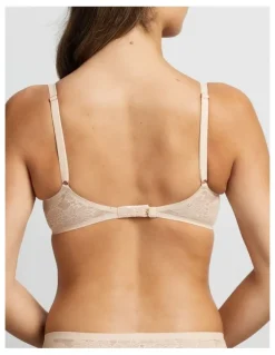 Fine Lines Weightless Underwire Lace Bra in Caramel