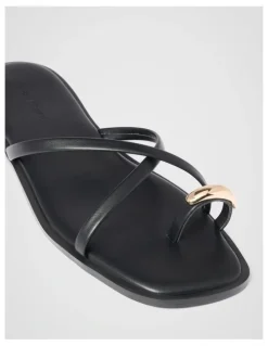 Forever New Brynn Toe Thong Trim Flat Sandals in Black