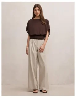 Forever New Casey Hybrid Top in Chocolate