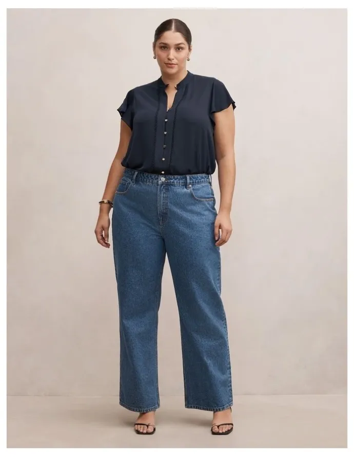 Forever New Curve Jennie Flutter Sleeves Blouse in Navy