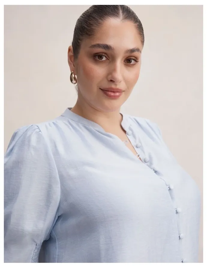 Forever New Curve Tahlia Tuck Detail Blouse in Blue