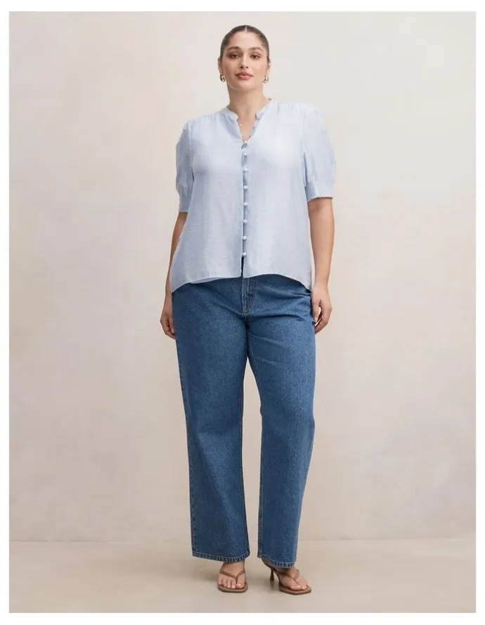 Forever New Curve Tahlia Tuck Detail Blouse in Blue