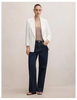 Forever New Dylan Boyfriend Blazer in White