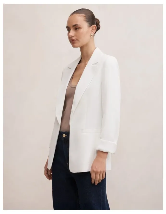 Forever New Dylan Boyfriend Blazer in White