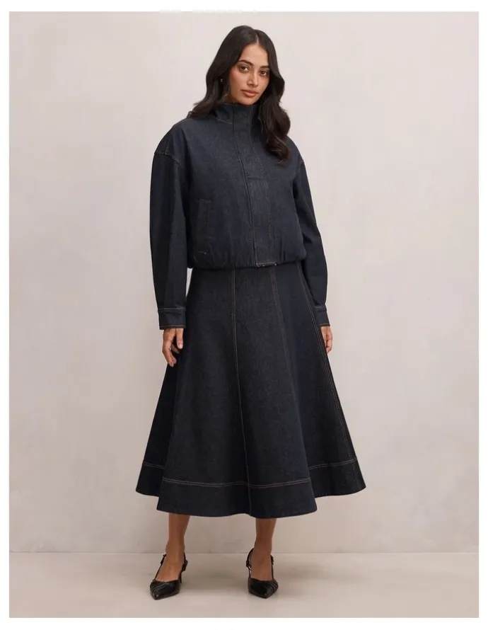 Forever New Georgia Denim Maxi Skirt in Blue