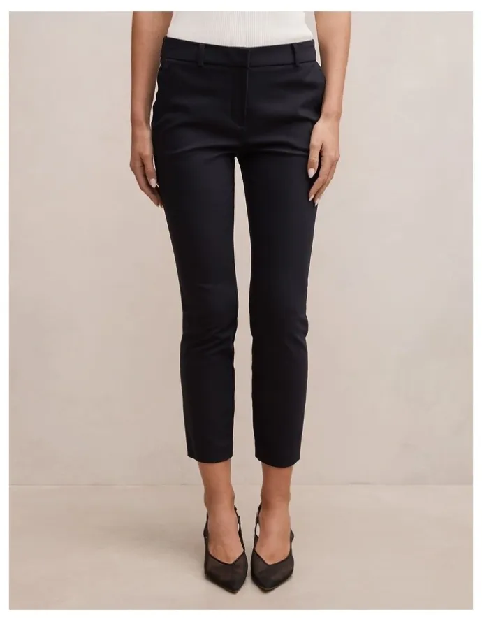 Forever New Grace 7/8th Slim Pants in Navy