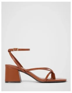 Forever New Hallie Toe Thong Block Heel Sandals in Brown