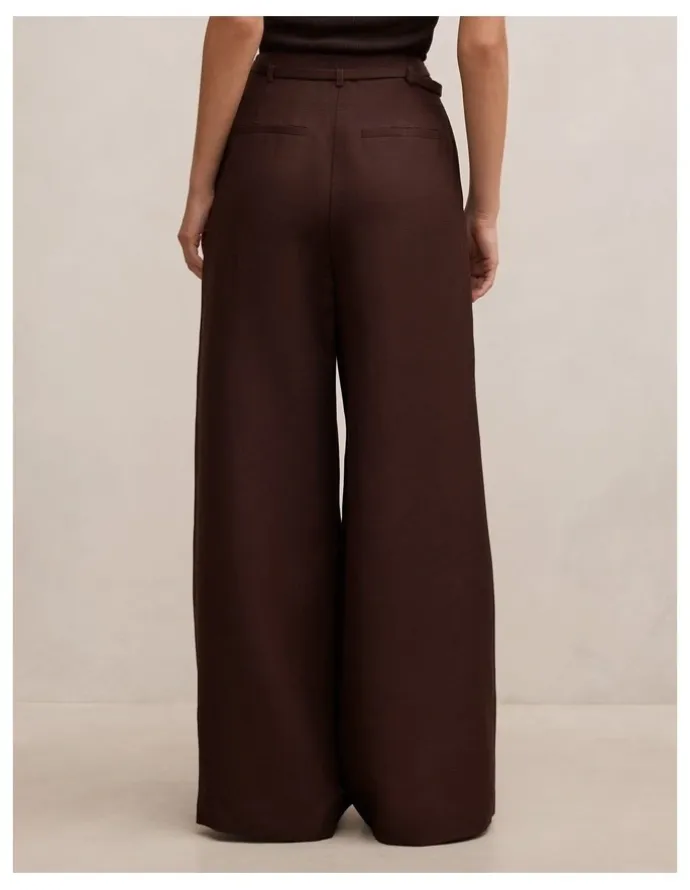 Forever New Matilda Linen Blend Wide Leg Pants in Chocolate
