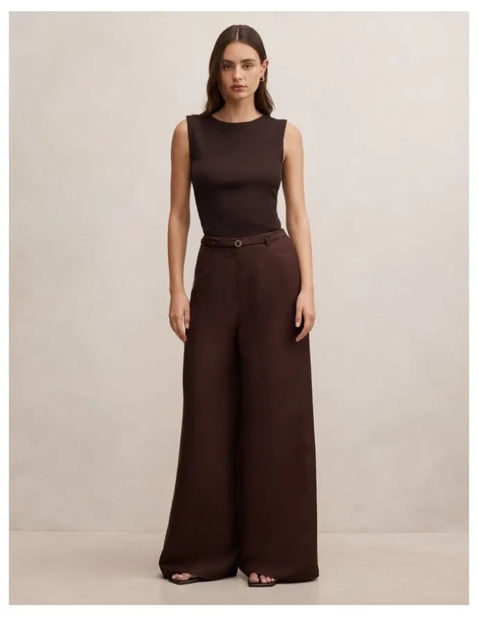 Forever New Matilda Linen Blend Wide Leg Pants in Chocolate
