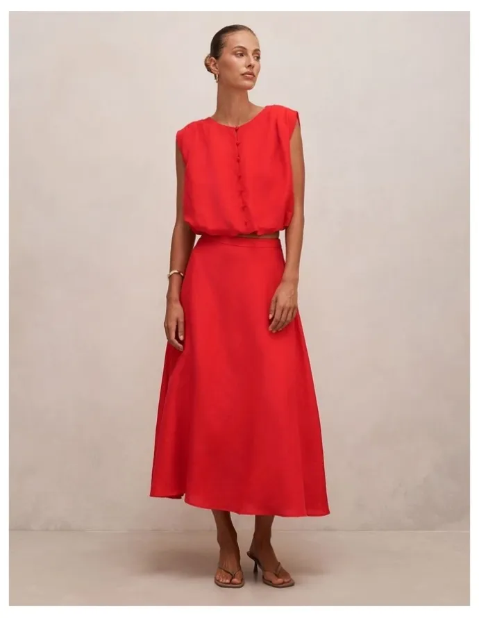 Forever New Neve Circle Skirt in Red