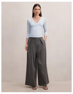Forever New Orla Overlap Pants in Grey