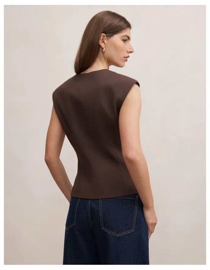 Forever New Orla Sleeveless Blazer in Chocolate