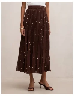 Forever New Petite Aurora Pleated Skirt in Brown