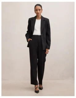 Forever New Petite Fiora Straight Pants in Black