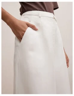 Forever New Petite Matilda Linen Blend Pants in White
