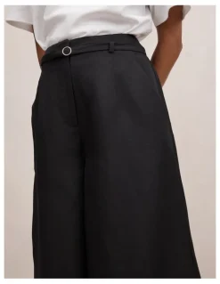 Forever New Petite Matilda Linen Blend Pants in Black