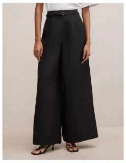 Forever New Petite Matilda Linen Blend Pants in Black