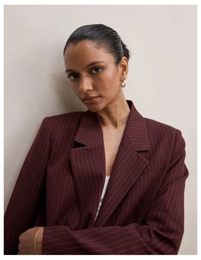 Forever New Petite Paloma Single-Breasted Blazer in Red