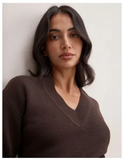 Forever New Raya V-Neck Sweater in Brown