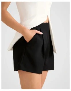 Forever New Winslet Tailored Shorts in Black