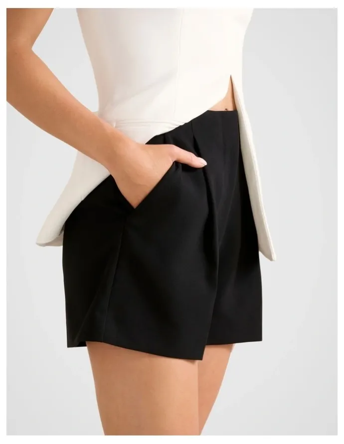 Forever New Winslet Tailored Shorts in Black