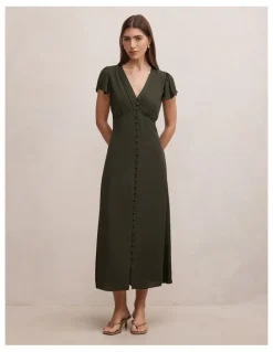 Forever New Ardelia Flutter Sleeves Midi Dress in Green