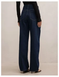 Forever New Emma Mid Rise Barrel Jeans in Blue