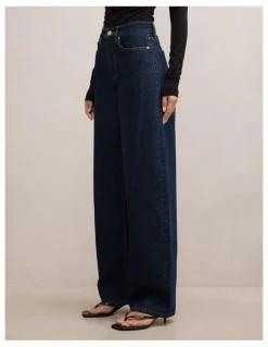 Forever New Emma Mid Rise Barrel Jeans in Blue