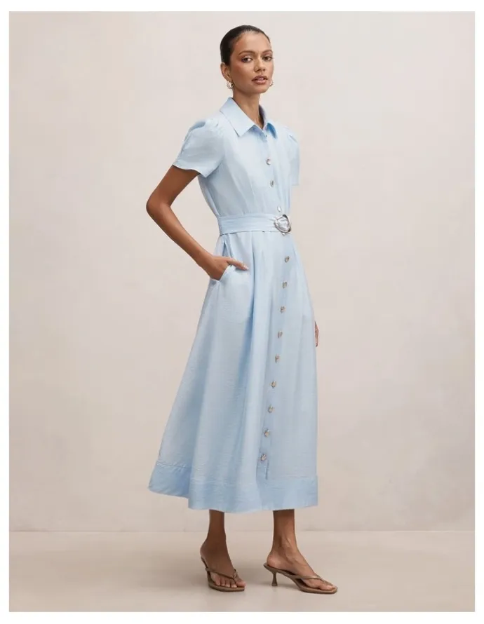Forever New Petite Avery Short Sleeves Midi Dress in Blue