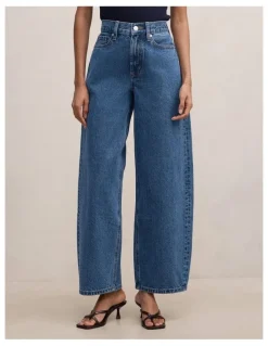 Forever New Petite Emma Mid Rise Barrel Jeans in Blue