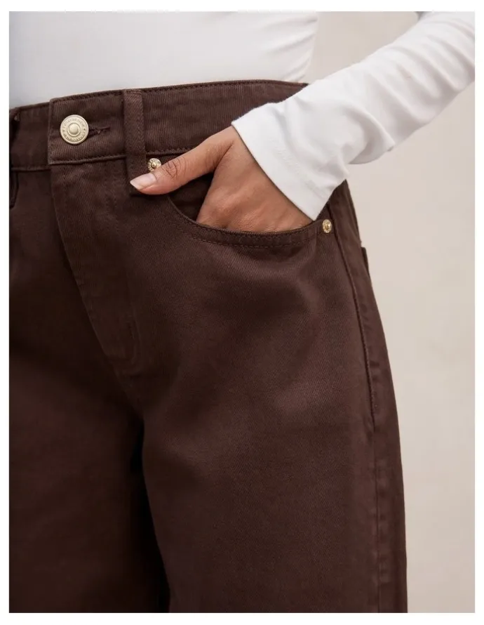 Forever New Petite Nicki Mid Rise Straight Leg Jeans in Brown