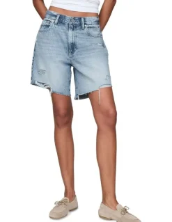 Gap 8" Mid Rise '90s Loose Denim Bermuda Shorts in Light Indigo