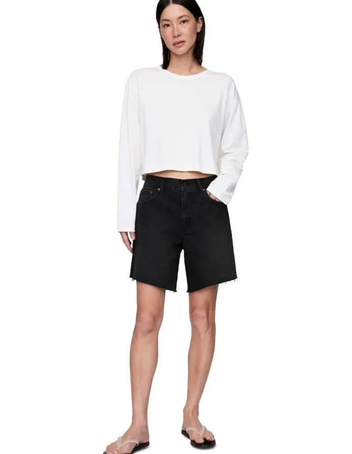 Gap Loose Bermuda Shorts in Blk Fuller