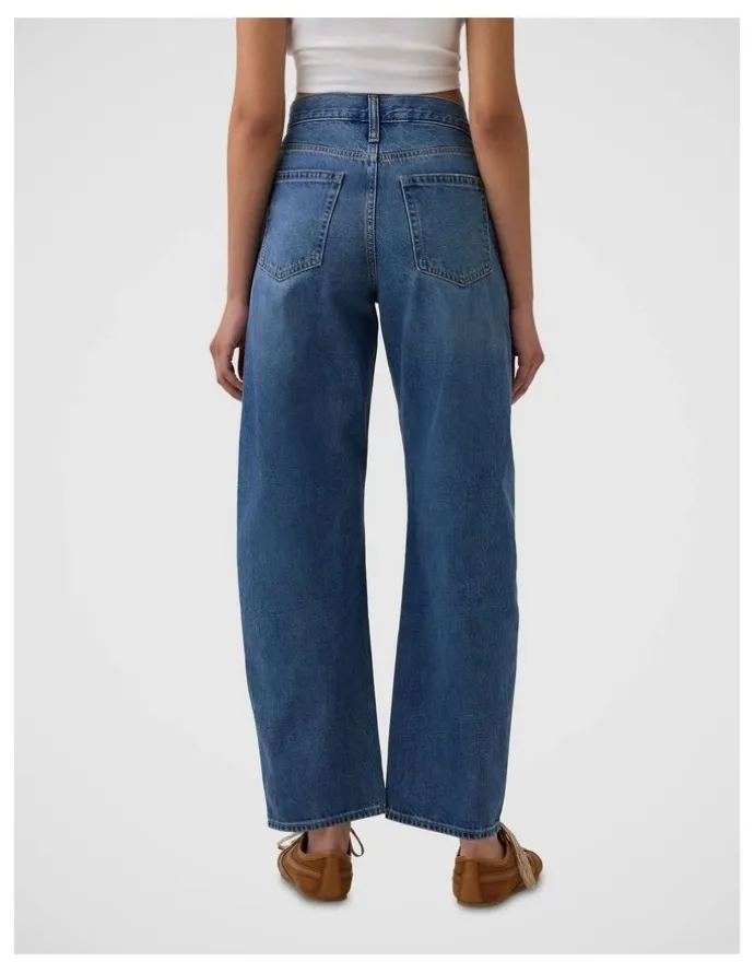 Gap High Rise Barrel Jeans in Medium Indigo