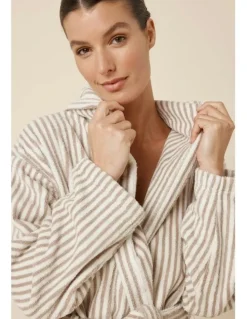 Gingerlilly Sleepwear Adriana Terry Towel Robe in Natural