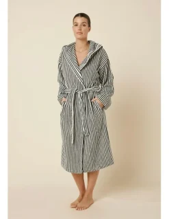 Gingerlilly Sleepwear Adriana Terry Towel Robe in Black